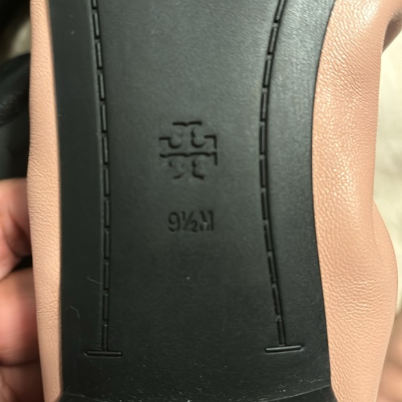 New Tory Burch Women Soft Scrunch Ballet Flats in 2 colors. Sold Separately - Picture 6 of 6